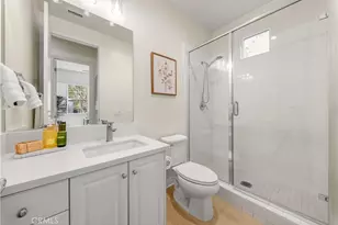 22 Lark, Lake Forest, CA 92630 - Photo 8