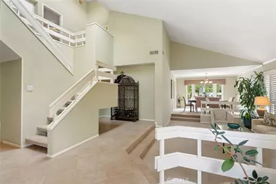 66 Emerald, Irvine, CA 92614 - Photo 4