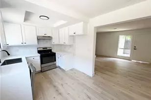 10572 Torrington, Westminster, CA 92683 - Photo 12