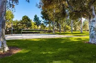 8 Moon Shadow, Irvine, CA 92603 - Photo 38