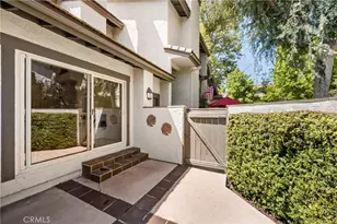 8 Moon Shadow, Irvine, CA 92603 - Photo 14