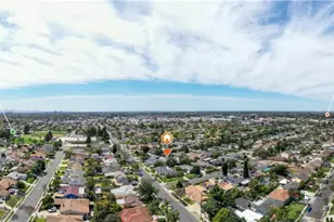 2005 W 11th, Santa Ana, CA 92703 - Photo 8