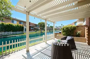 7946 Waterfall Cir, Huntington Beach, CA 92648 - Photo 36