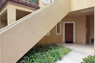 225 Gallery, Tustin, CA 92782 - Photo 2