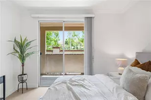 225 Gallery, Tustin, CA 92782 - Photo 12