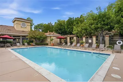 225 Gallery, Tustin, CA 92782 - Photo 26
