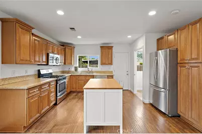 108 S Pritchard, Fullerton, CA 92833 - Photo 2