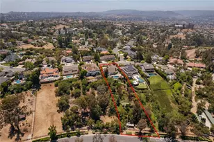 27070 Hidden Trail Rd, Laguna Hills, CA 92653 - Photo 24