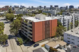 11044 Ophir Dr, Los Angeles, CA 90024 - Photo 32