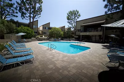 6050 Canterbury Drive #F108, Culver City, CA 90230 - Photo 2