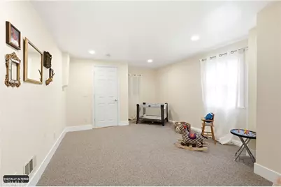 904 Solano Avenue, Albany, CA 94706 - Photo 26
