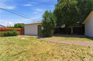 18153 Welby Way, Reseda, CA 91335 - Photo 22