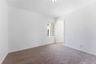 18153 Welby Way, Reseda, CA 91335 - Photo 14