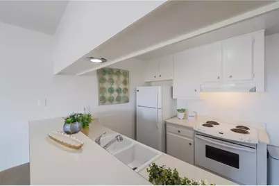 280 Molino #305, Long Beach, CA 90803 - Photo 14