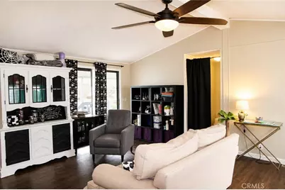 80 Huntington #513, Huntington Beach, CA 92648 - Photo 6