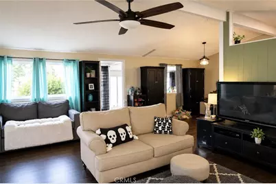80 Huntington #513, Huntington Beach, CA 92648 - Photo 2