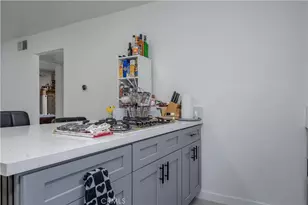 2803 S Fairview, Santa Ana, CA 92704 - Photo 10