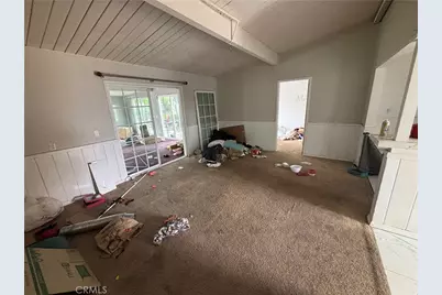 9841 W. Chanticleer Rd, Anaheim, CA 92804 - Photo 4