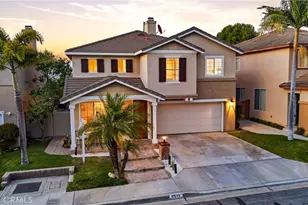 8815 E Wiley, Anaheim Hills, CA 92808 - Photo 2