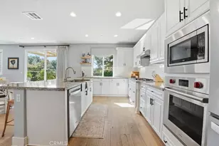 11 Silver Spruce Ct, Lake Forest, CA 92630 - Photo 10