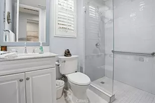 11 Silver Spruce Ct, Lake Forest, CA 92630 - Photo 6