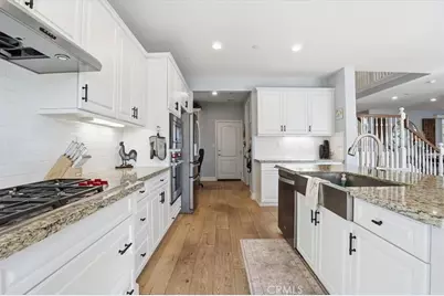 11 Silver Spruce Court, Lake Forest, CA 92630 - Photo 8