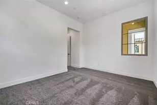 100 Whisper Rock, Irvine, CA 92602 - Photo 34
