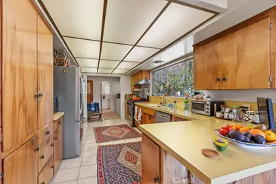 249 Avenida Madrid, San Clemente, CA 92672 - Photo 22
