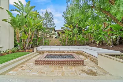 208 Radial, Irvine, CA 92618 - Photo 2