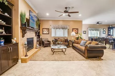 15421 Shelton Drive, Perris, CA 92570 - Photo 12