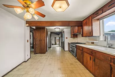 21726 Dolores Street, Carson, CA 90745 - Photo 12