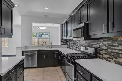 10 Salton, Irvine, CA 92602 - Photo 10