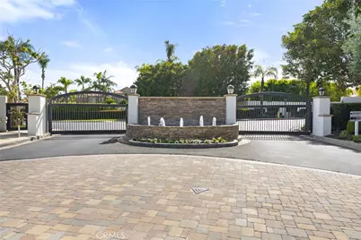 67 Pelican Court, Newport Beach, CA 92660 - Photo 40