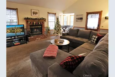 43073 Grizzly, Big Bear Lake, CA 92315 - Photo 14