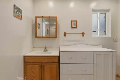 10225 Foster Rd, Downey, CA 90242 - Photo 20