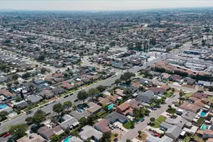 10225 Foster Rd, Downey, CA 90242 - Photo 34