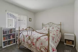10225 Foster Rd, Downey, CA 90242 - Photo 14
