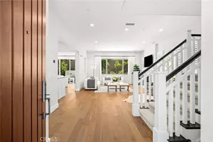 63 Lugano, Irvine, CA 92602 - Photo 2
