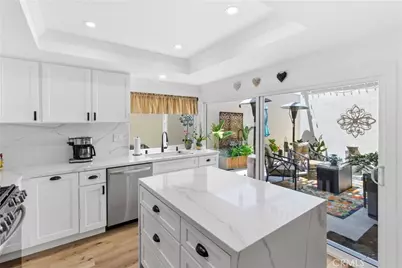 7061 Island Village, Long Beach, CA 90803 - Photo 14