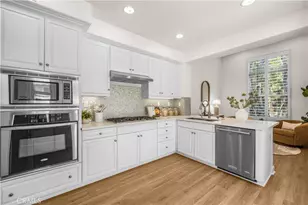 98 Sarabande, Irvine, CA 92620 - Photo 14