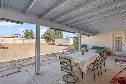 7592 Victor Ave, Hesperia, CA 92345 - Photo 34