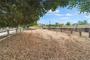 30136 Rolling Hills, Valley Center, CA 92082 - Photo 24
