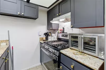 1032 N Acacia Street, Anaheim, CA 92805 - Photo 14