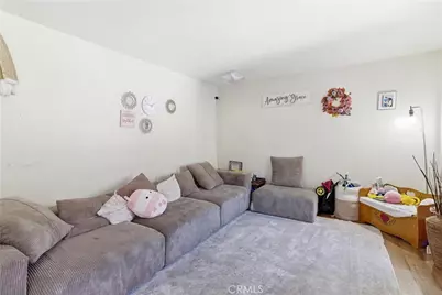1032 N Acacia Street, Anaheim, CA 92805 - Photo 24