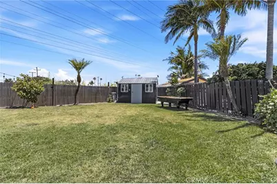 16842 Lucia, Huntington Beach, CA 92647 - Photo 46