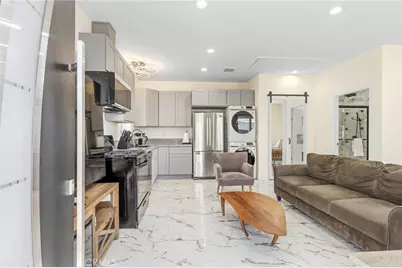16842 Lucia, Huntington Beach, CA 92647 - Photo 30