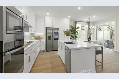2038 Pyrenes Place, Santa Paula, CA 93060 - Photo 2