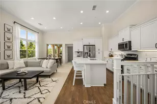 208 Rose Arch, Irvine, CA 92620 - Photo 6