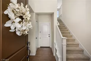 208 Rose Arch, Irvine, CA 92620 - Photo 4