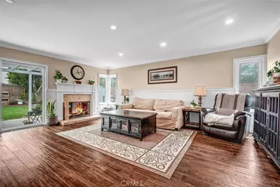 19410 Shelford, Cerritos, CA 90703 - Photo 14